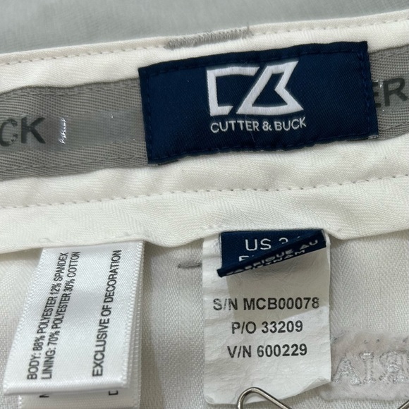 Cutter & Buck Light Gray Flat Front Shorts Men’s Size 34 Casual Lightweight - Picture 5 of 7